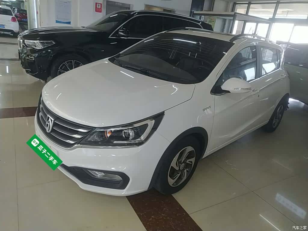 Wuling 310, 2018 2