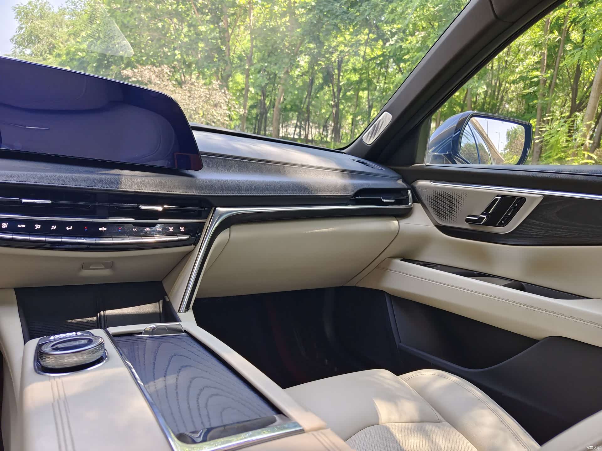Cadillac CT6, 2023 14