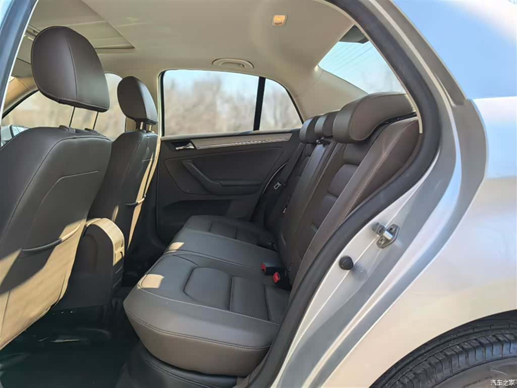 Volkswagen Bora, 2014 14
