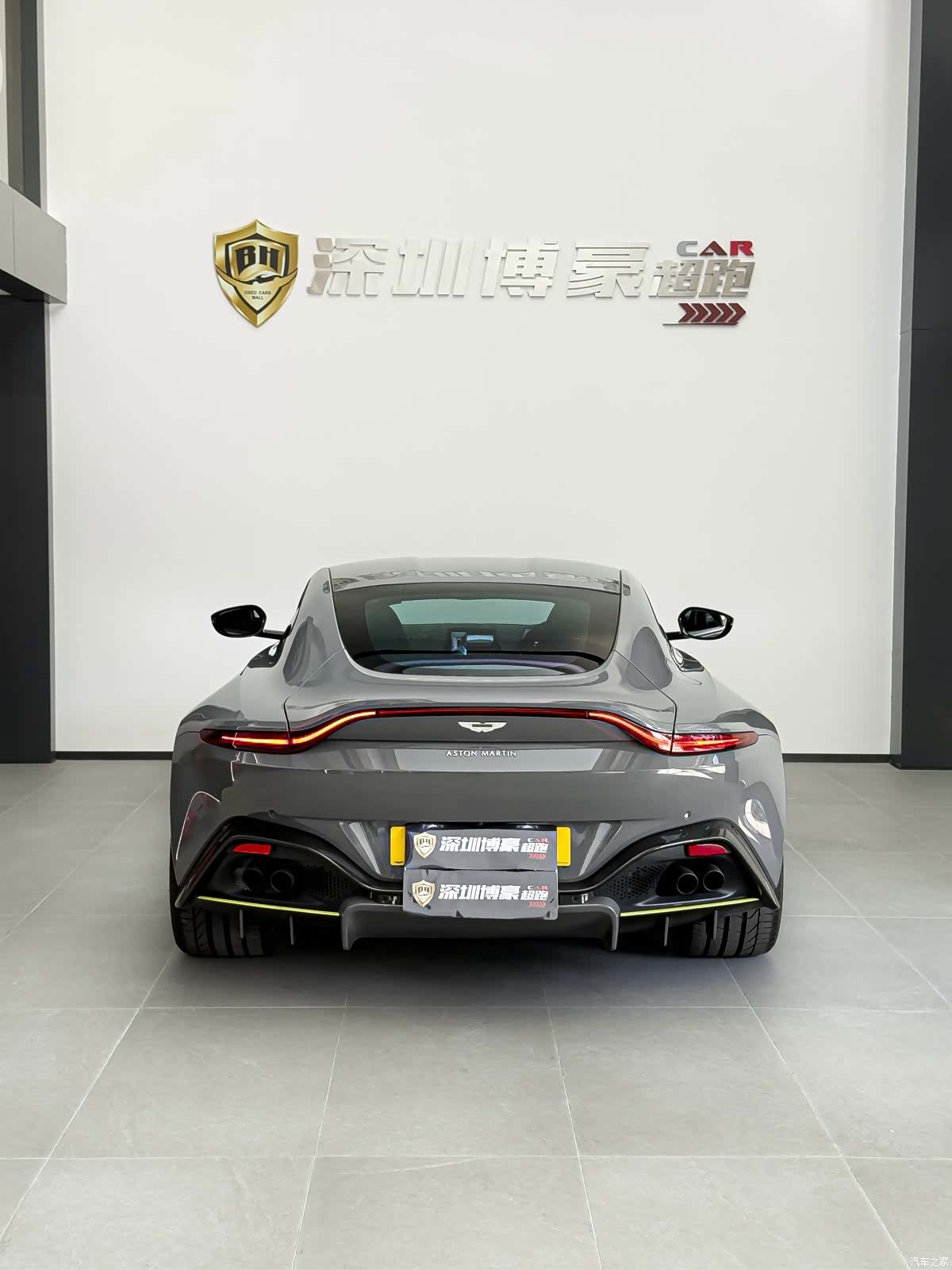 V8 Vantage, 2021 13
