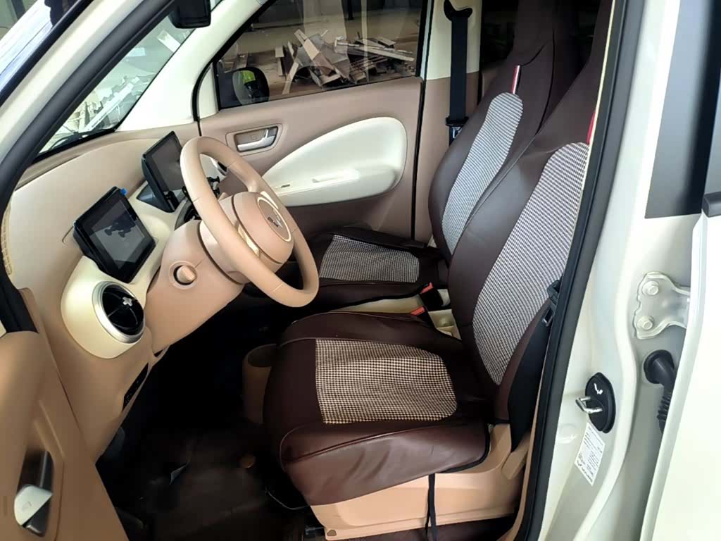 Wuling MINIEV, 2025 15