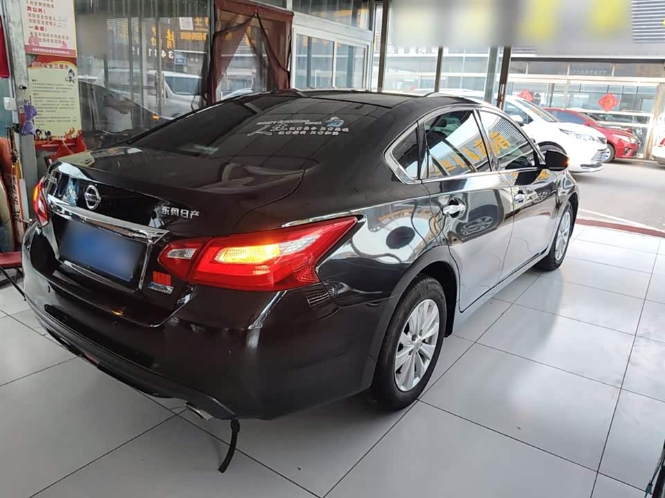 Nissan Teana Nissan Teana