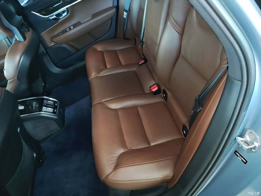 Volvo S90, 2018 17