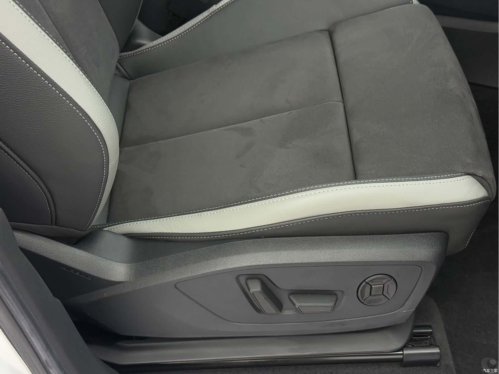 Audi Q3, 2022 20