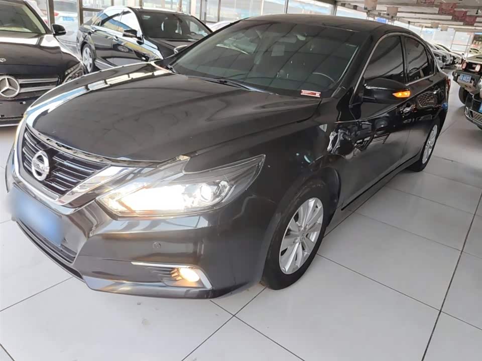Nissan Teana Nissan Teana
