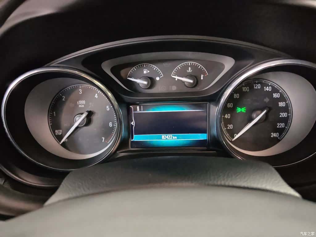 Buick Envision Plus, 2021 12