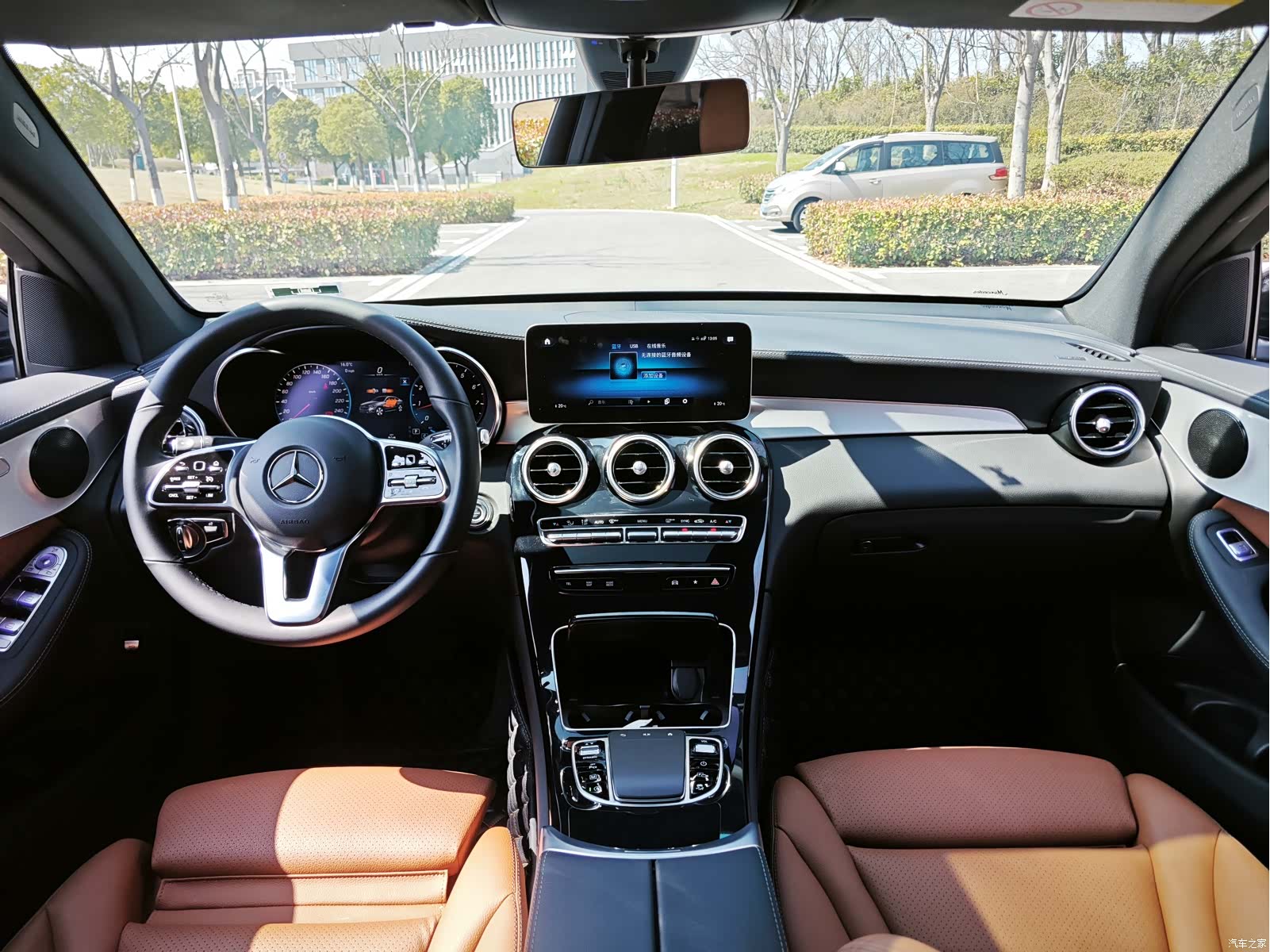 Mercedes-Benz GLC, 2023 7