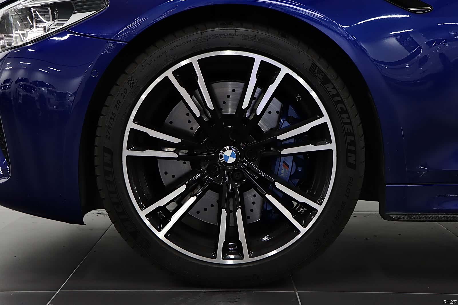 BMW M5, 2019 8