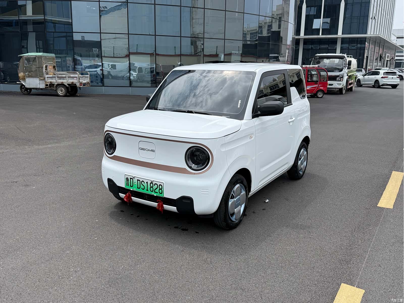 Geely Panda, 2025 1
