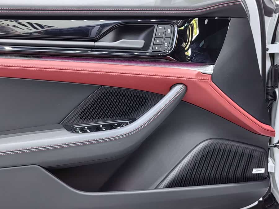 Porsche Panamera 2025, фото 9