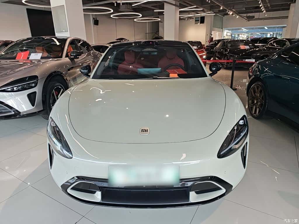 Xiaomi SU7, 2025 3