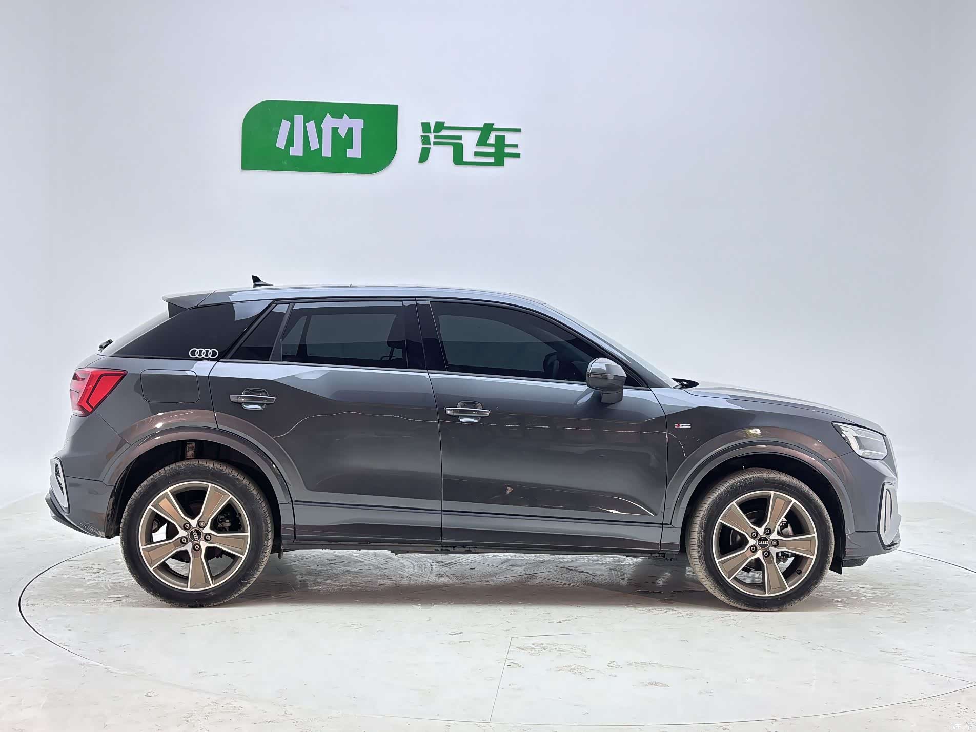 Audi Q2L, 2022 7