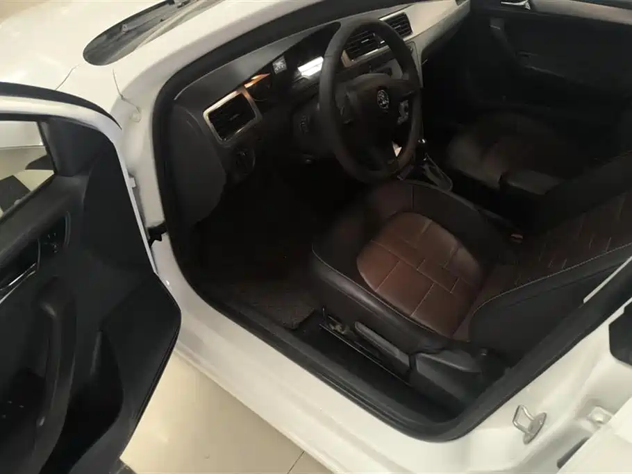 Skoda Xindong