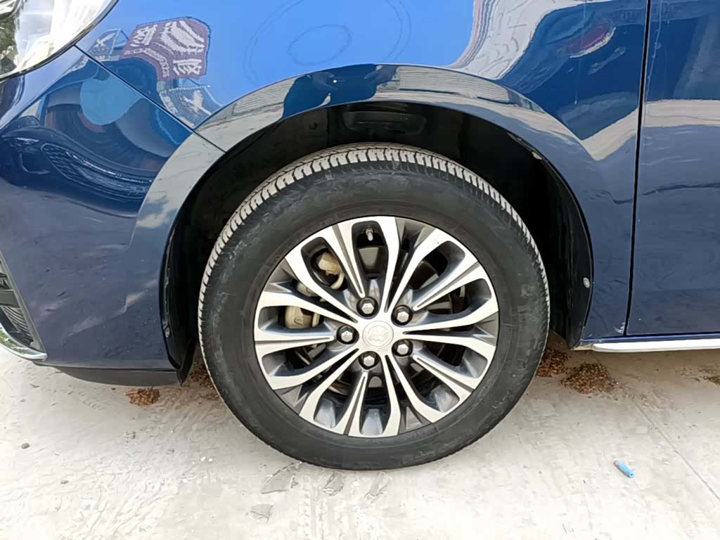 Buick GL8, 2022 23