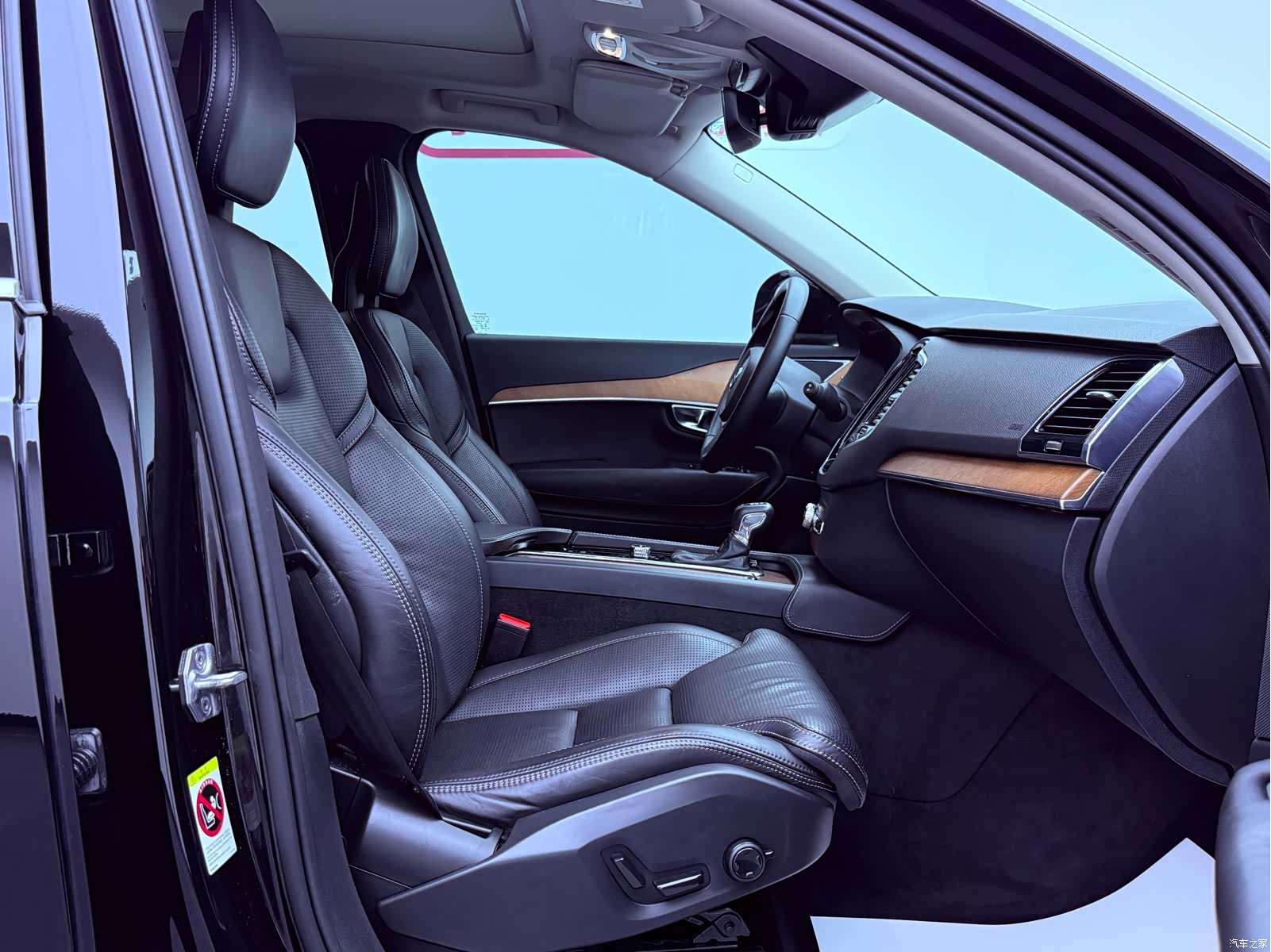 Volvo XC90, 2017 19