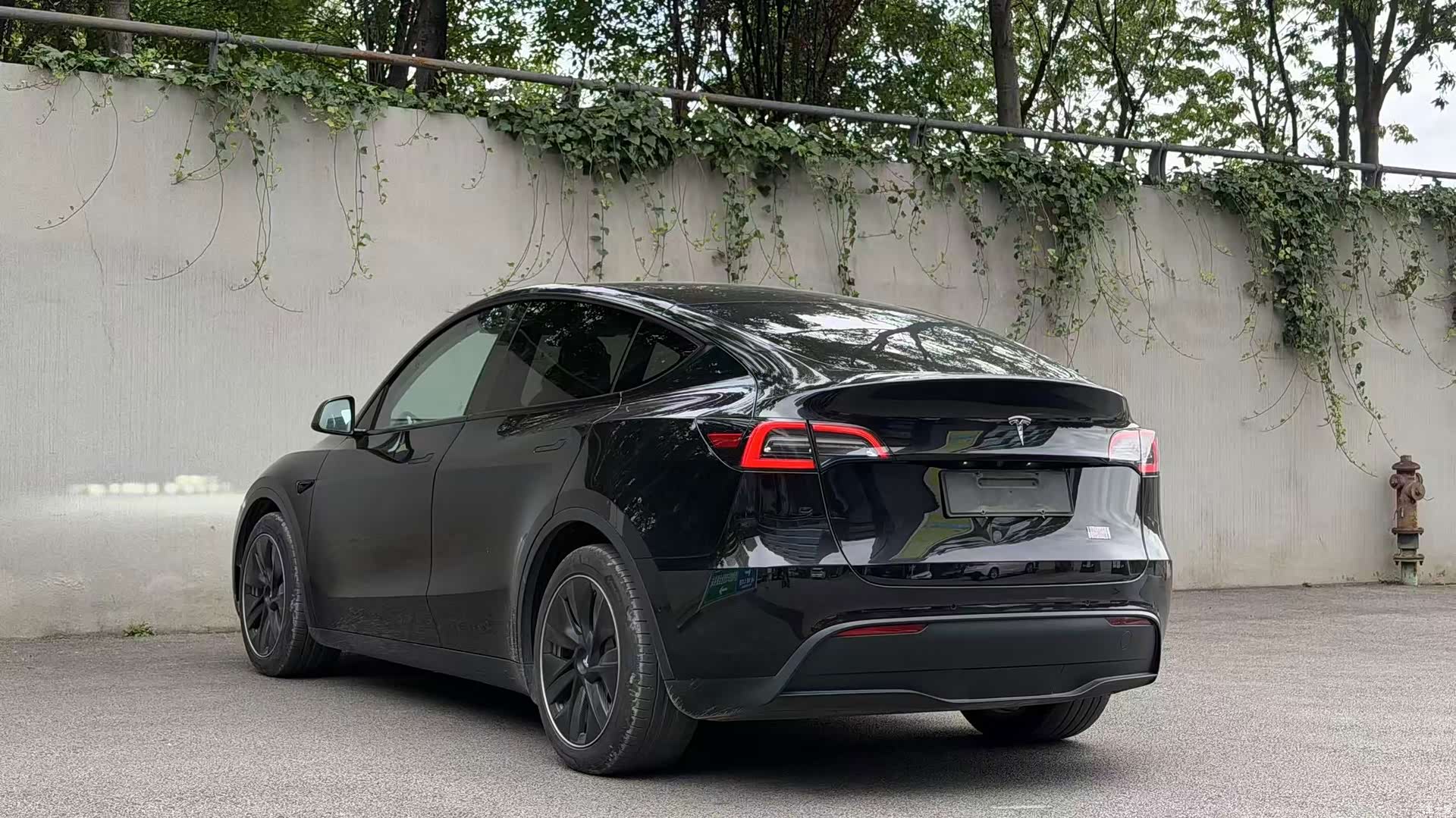 Tesla Model Y, 2021 4