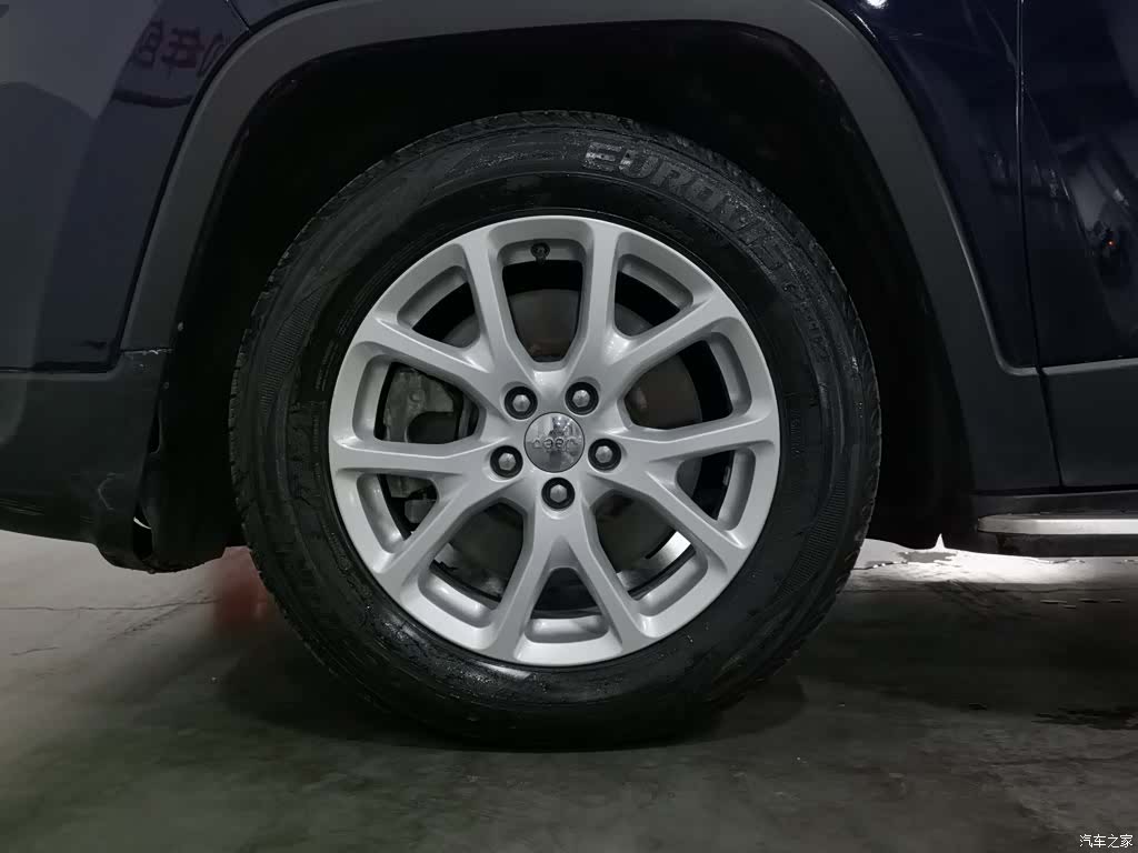 Jeep Cherokee, 2017 17