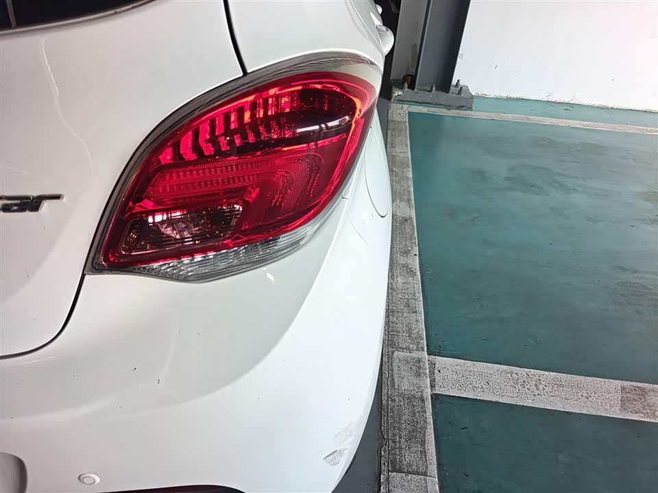 Changan Benben E-Star