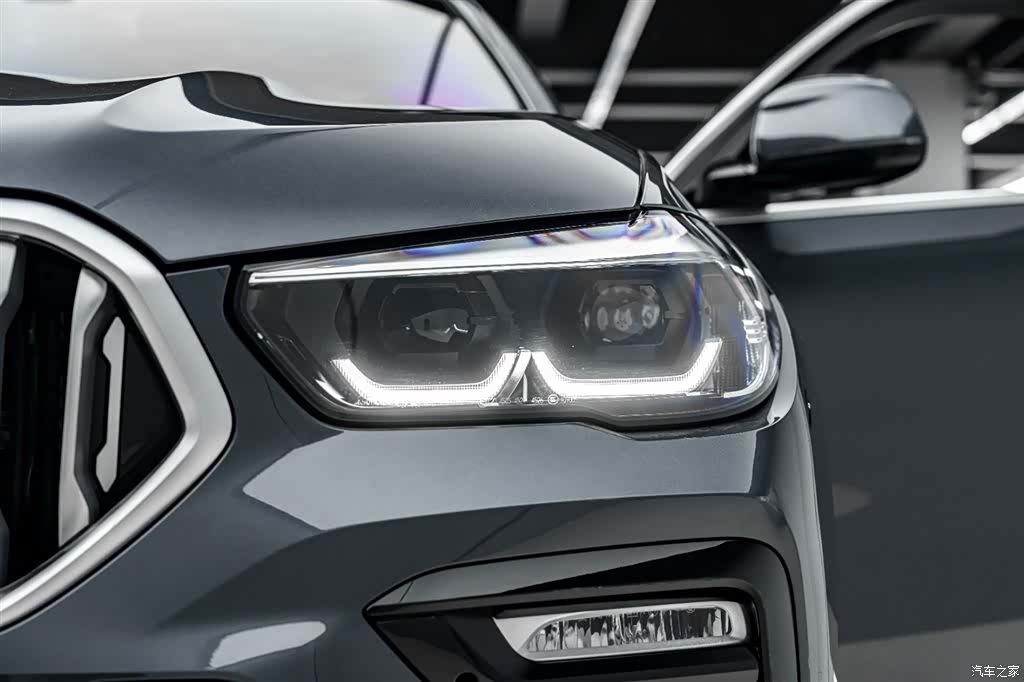 BMW X6, 2021 37