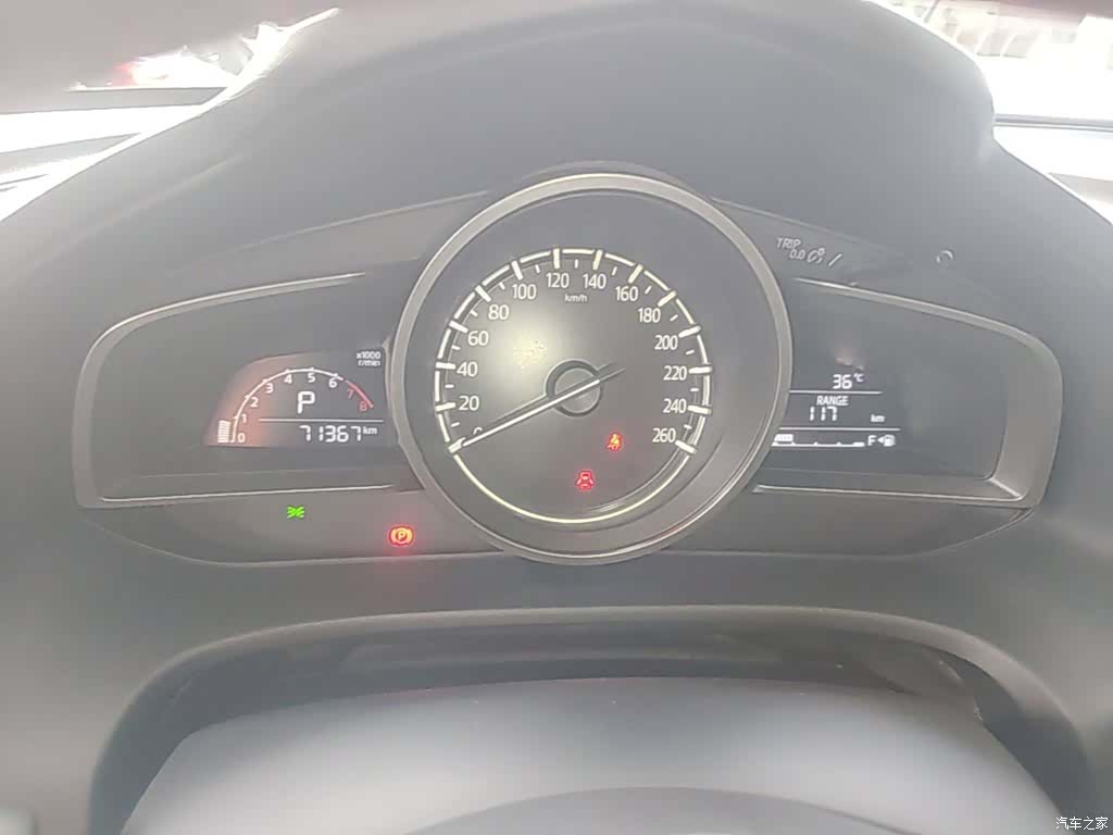 Mazda CX-4, 2020 12