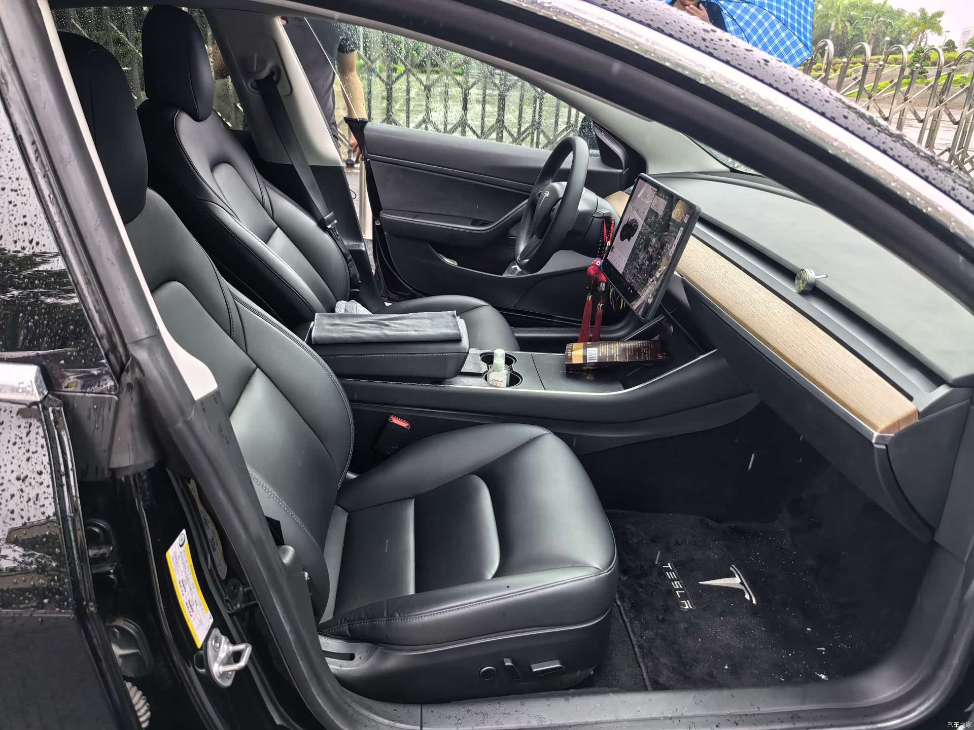 Tesla Model 3, 2020 15