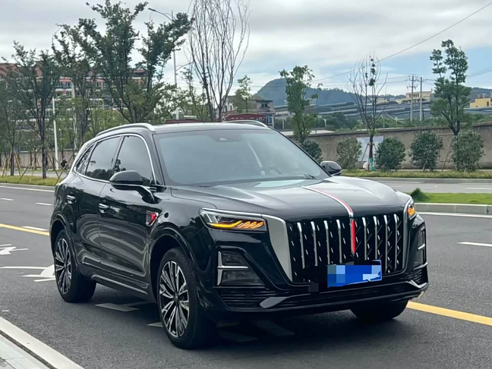 Hongqi HS5