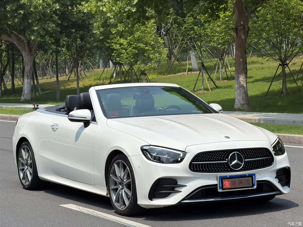 Mercedes-Benz E-Class, 2022 3