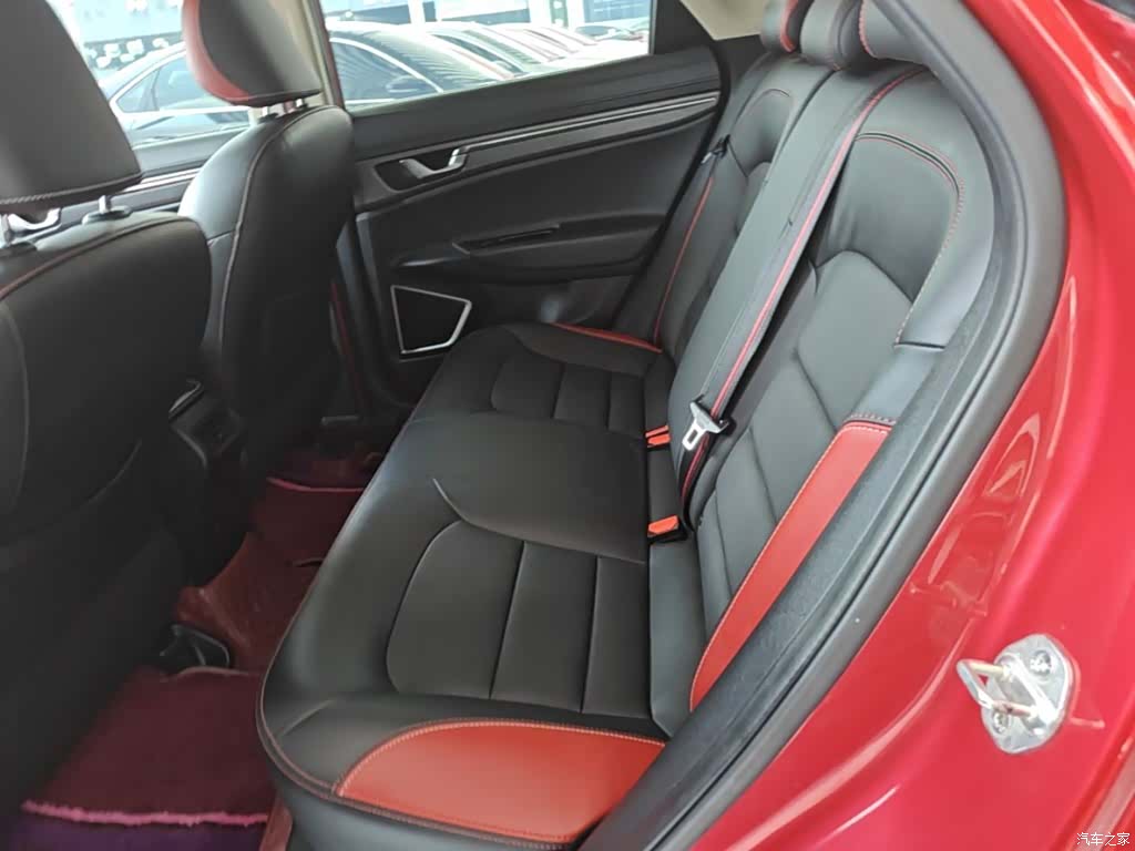 Geely Emgrand, 2020 17