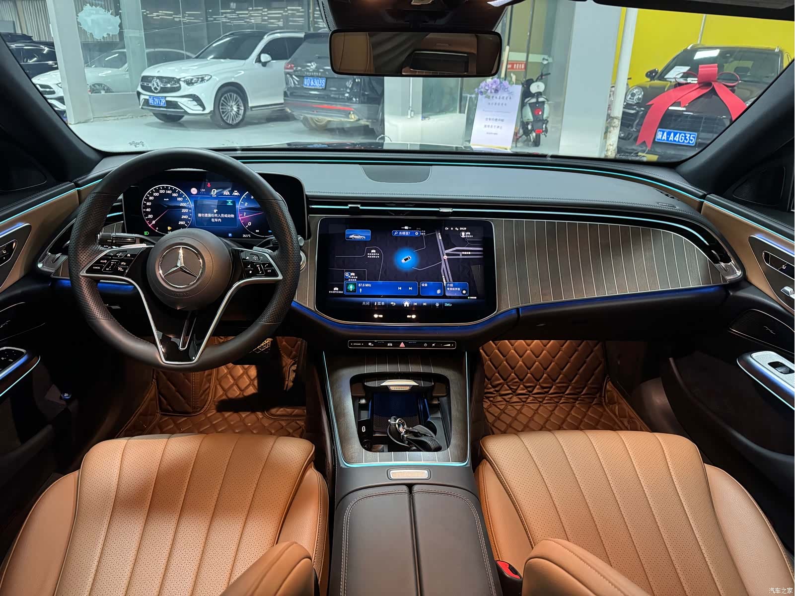 Mercedes-Benz E-Class, 2024 все фото