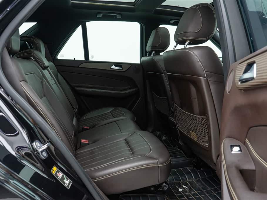 Mercedes-Benz GLE Mercedes-Benz GLE