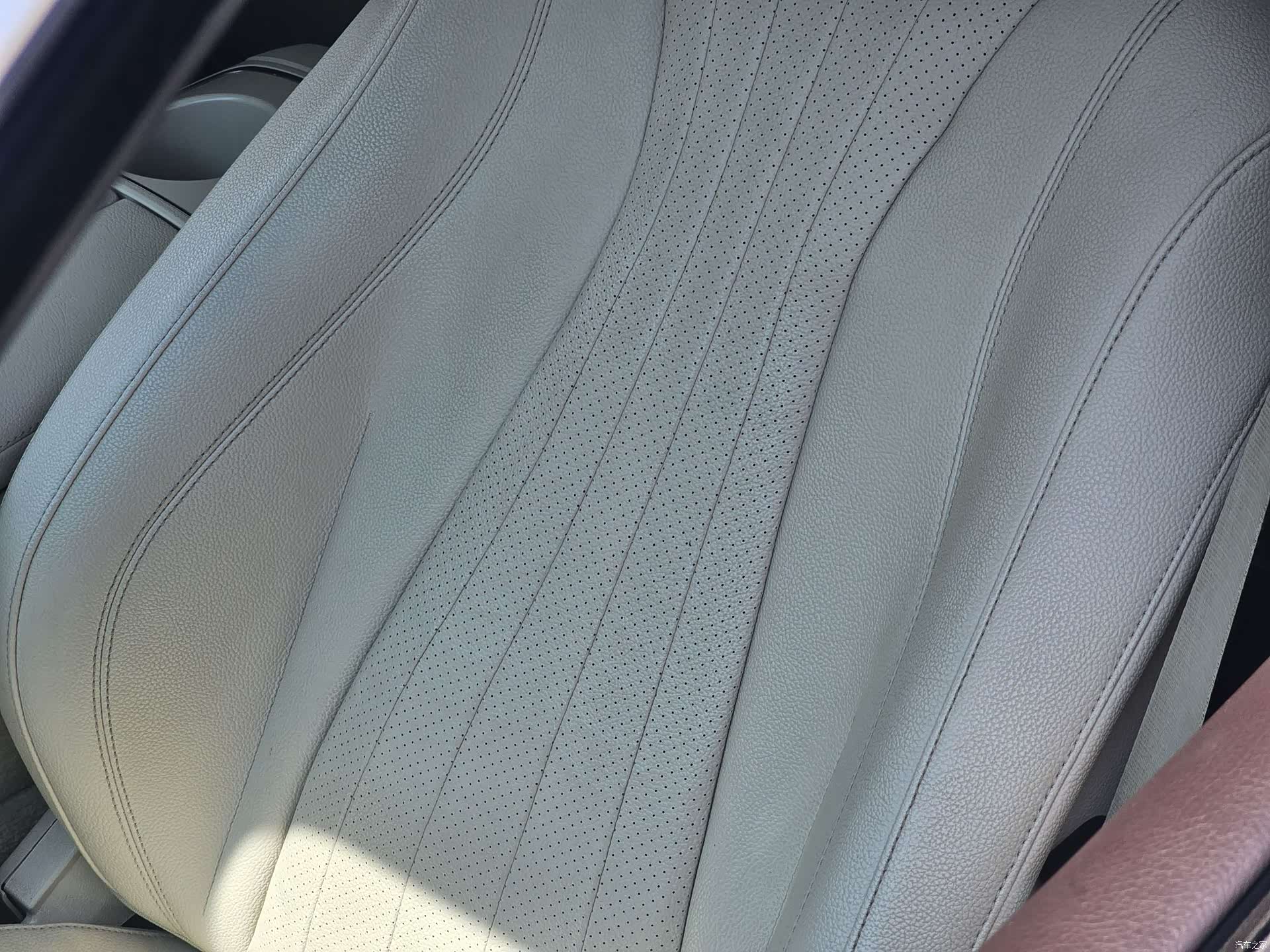 Mercedes-Benz E-Class, 2017 17