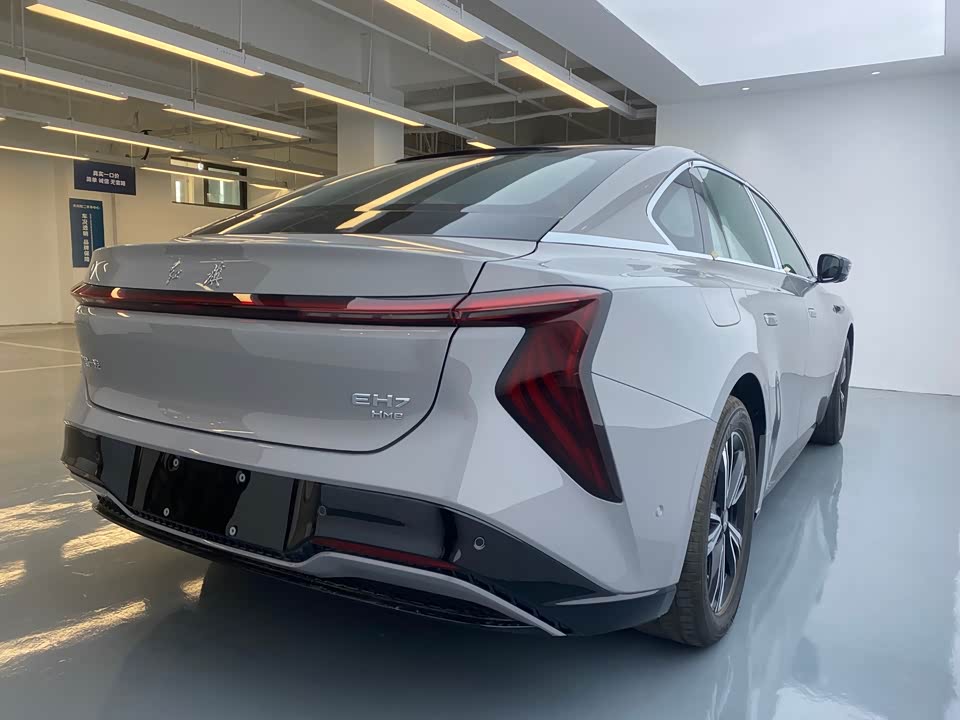 Hongqi EH7 Hongqi EH7