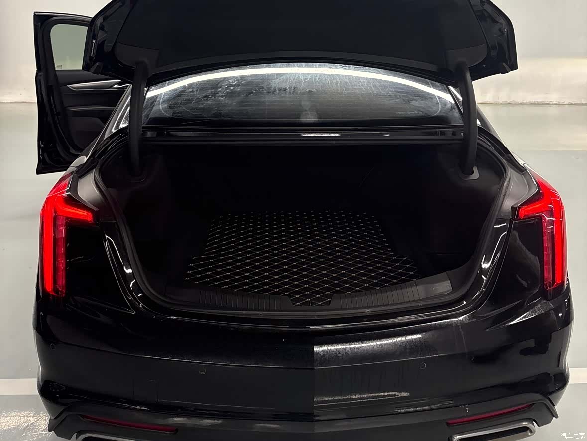Cadillac CT5, 2022 15