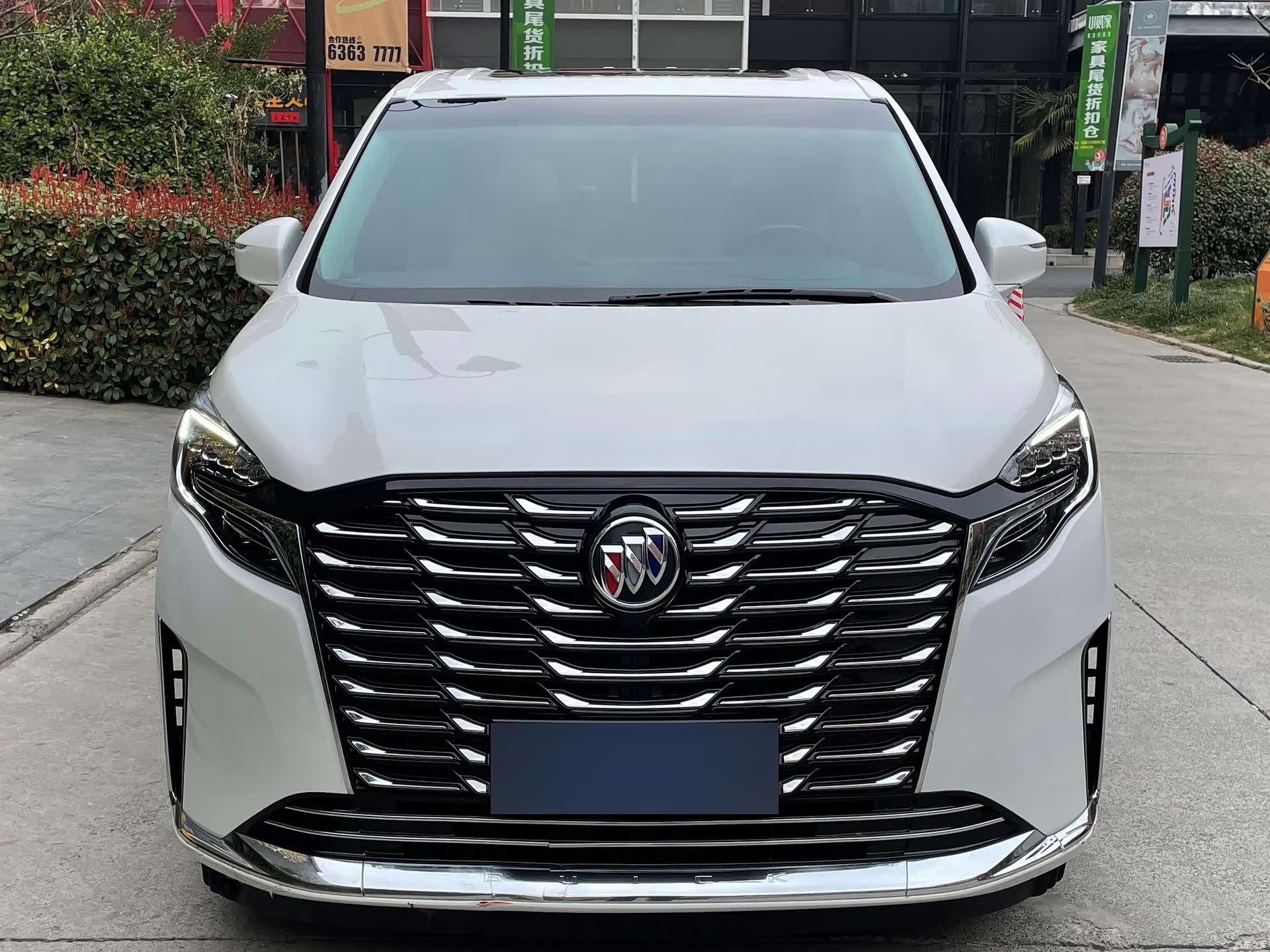 Buick GL8, 2023 2