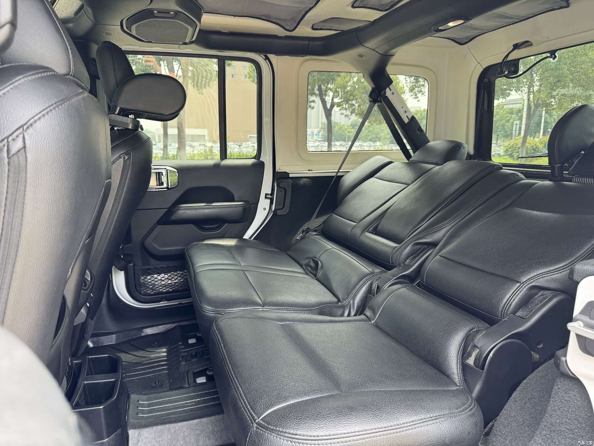 Jeep Wrangler, 2018 10