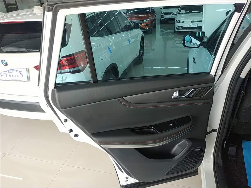 Changan CS75