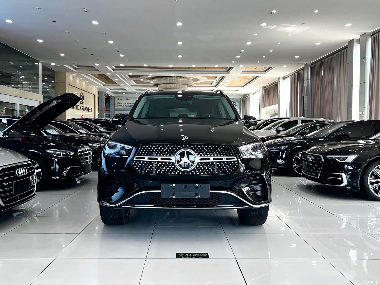 Mercedes-Benz GLE, 2024 3