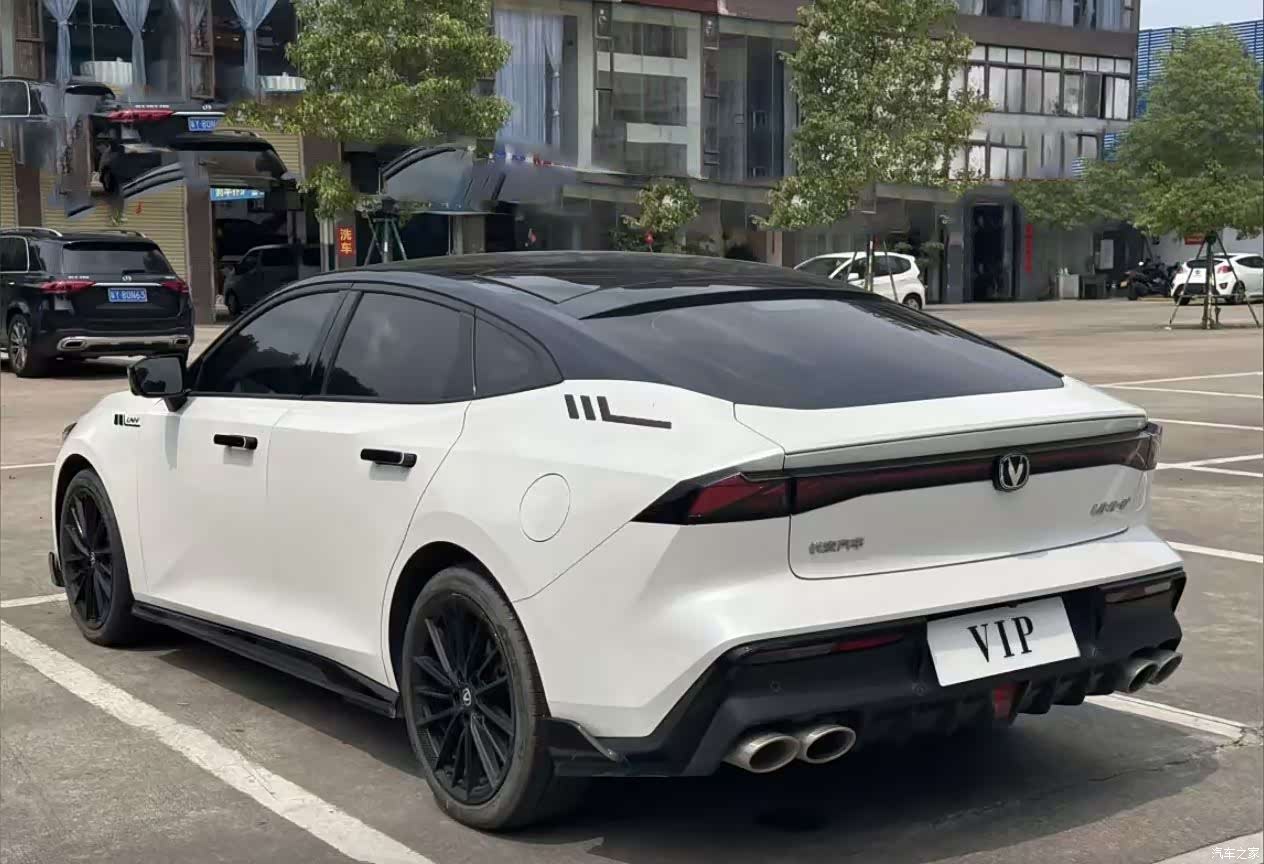 Changan UNI-V, 2024 17