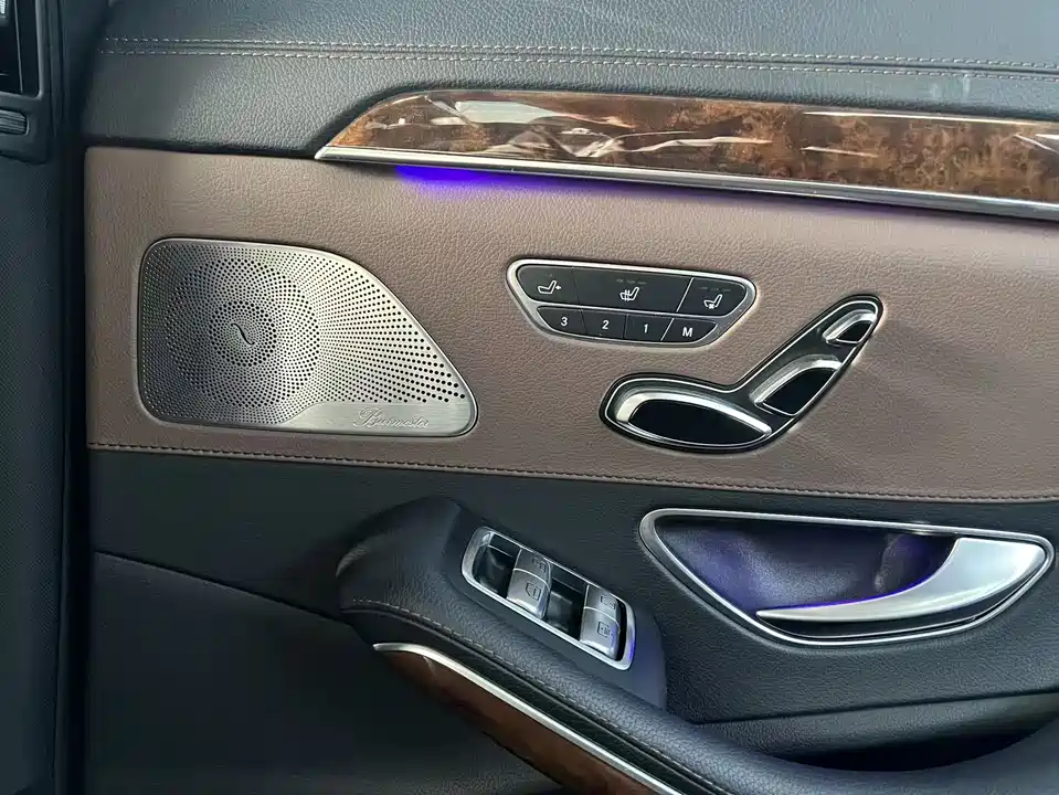 Mercedes-Benz S-class Mercedes-Benz S-class