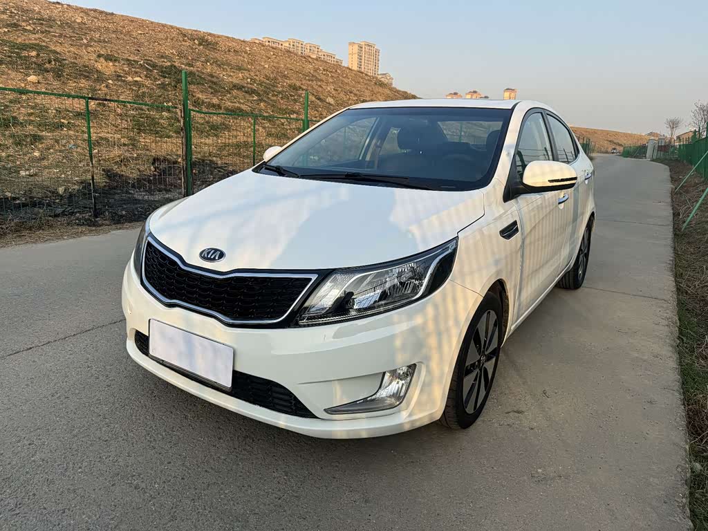 Kia K2
