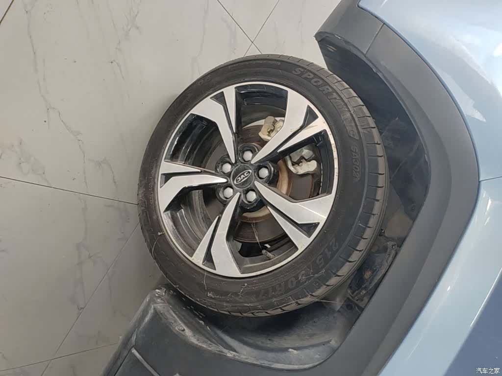 JAC X4, 2021 23