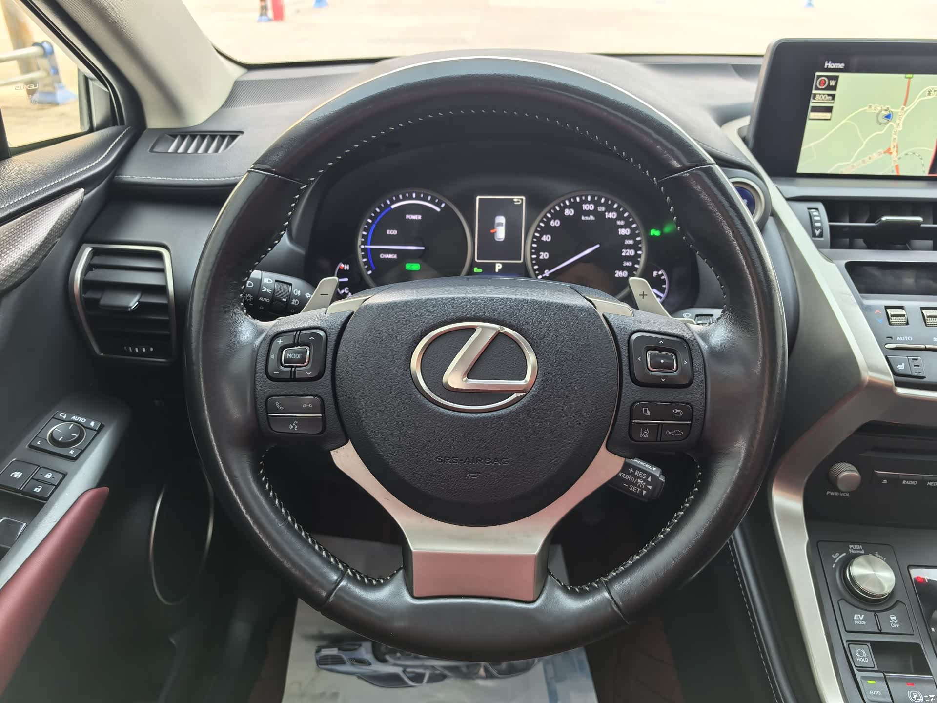 Lexus NX, 2020 13