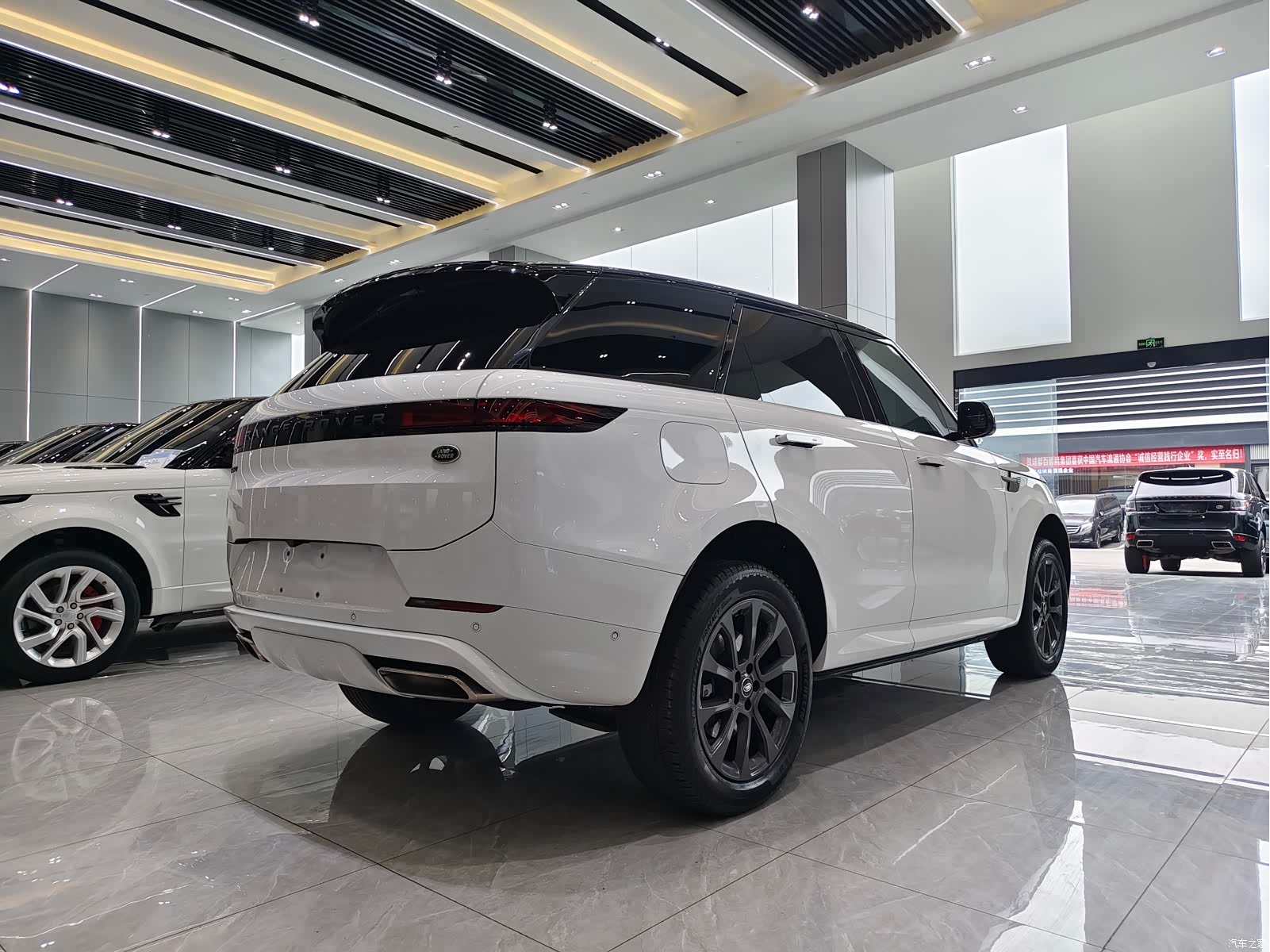 Land Rover Range Rover, 2024 20