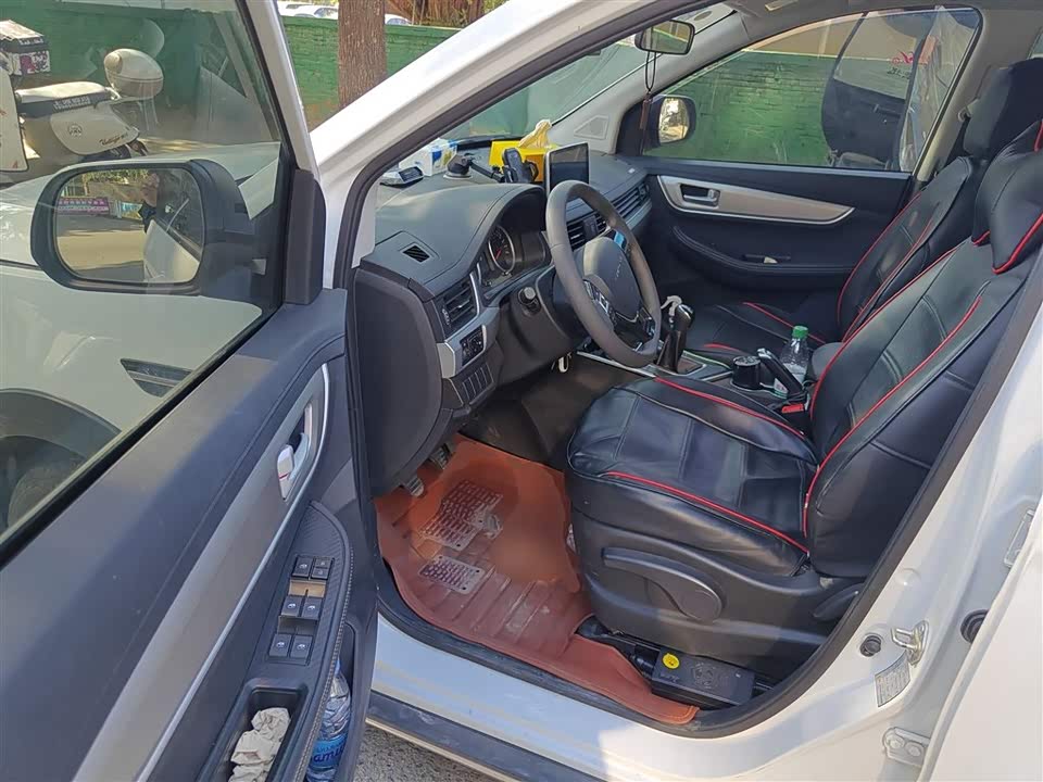 Forthing Popular SX6