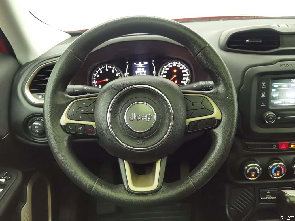 Jeep Renegade, 2016 11