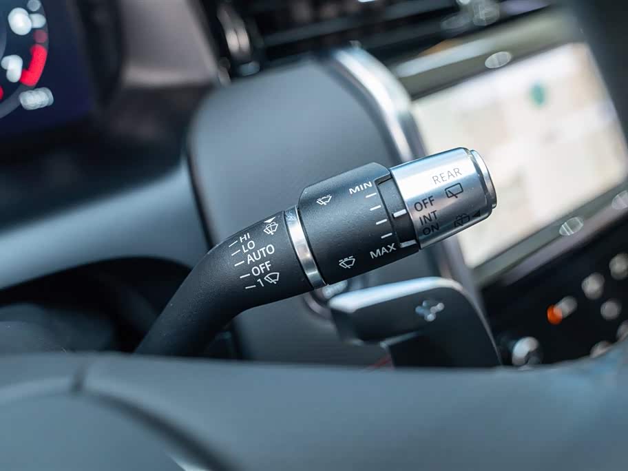 Land Rover Discover sports