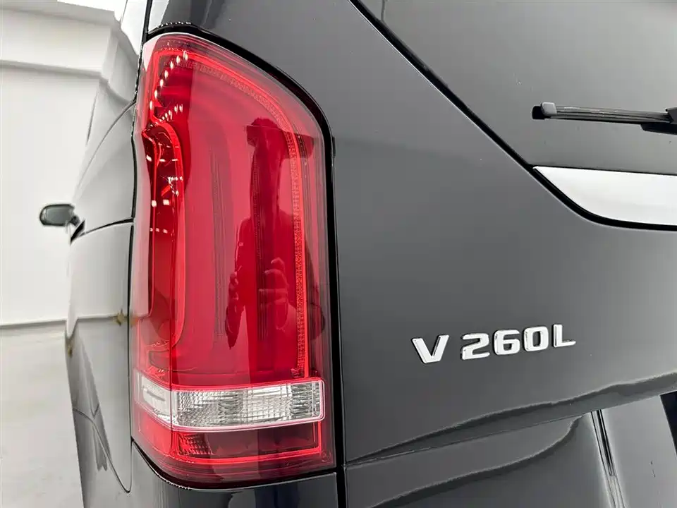 Mercedes-Benz V-class Mercedes-Benz V-class