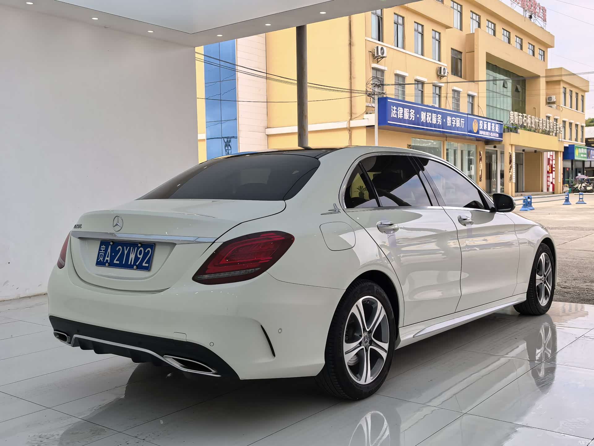 Mercedes-Benz C-Class, 2019 17