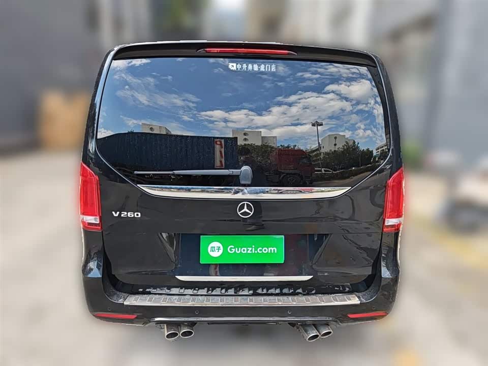 Mercedes-Benz V-class