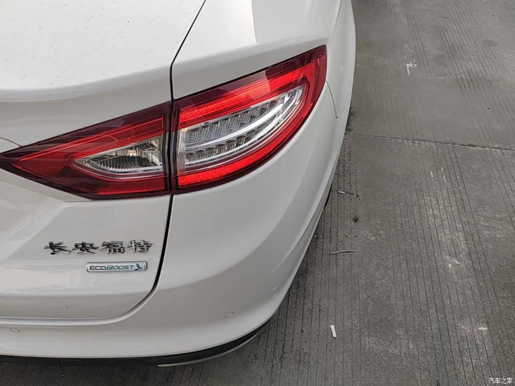 Ford Mondeo, 2016 8